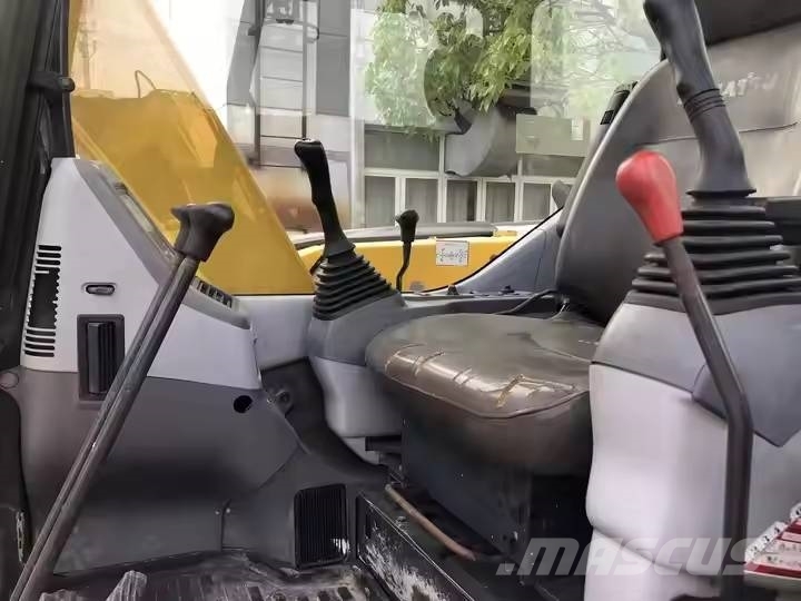 Komatsu PC78US-6 中型油圧ショベル 7ｔ-12ｔ（ユンボ・パワーショベル・バックホー）