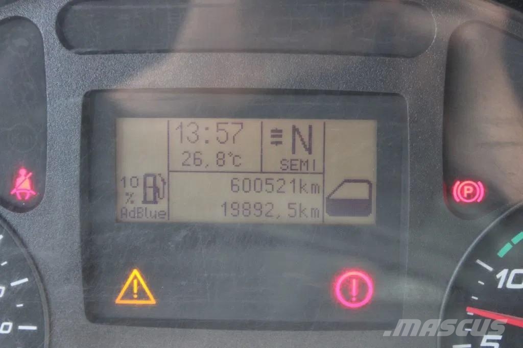 Iveco Eurocargo 120E21 + Euro 6 + Dhollandia Lift + euro شاحنات ذات هيكل صندوقي