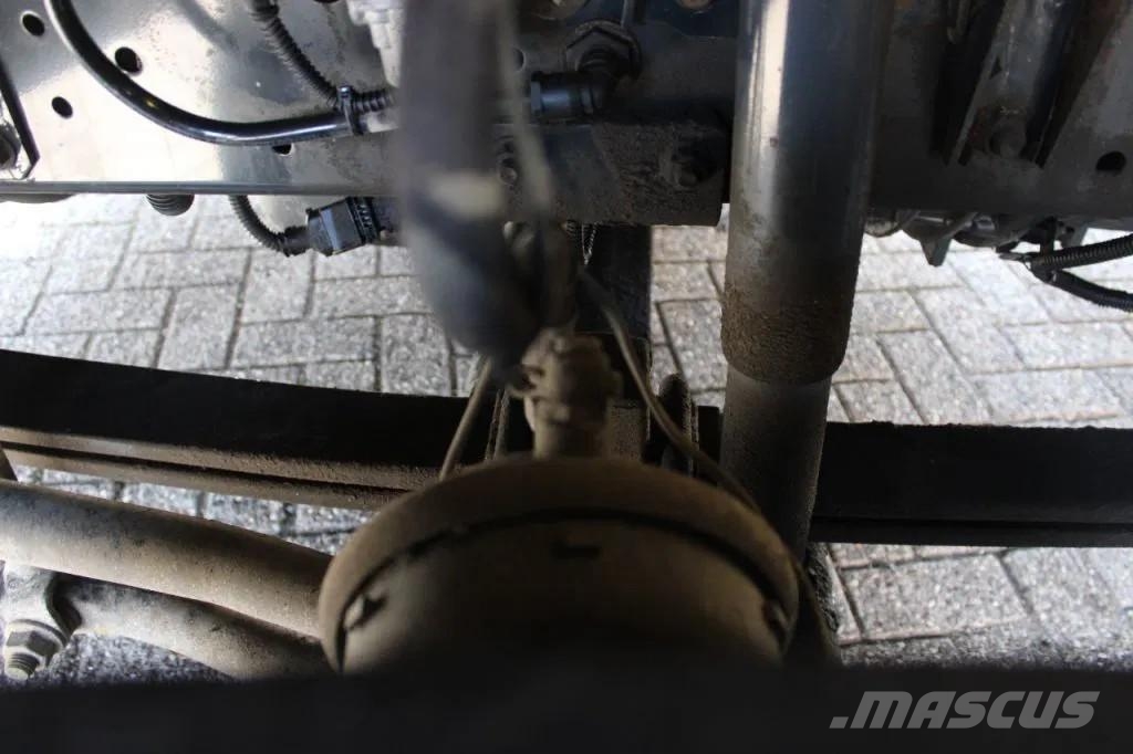 Iveco Eurocargo 120E21 + Euro 6 + Dhollandia Lift + euro شاحنات ذات هيكل صندوقي
