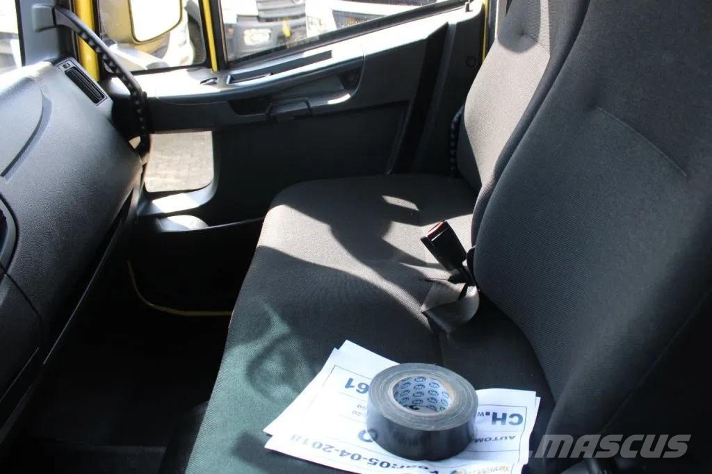 Iveco Eurocargo 120E21 + Euro 6 + Dhollandia Lift + euro شاحنات ذات هيكل صندوقي