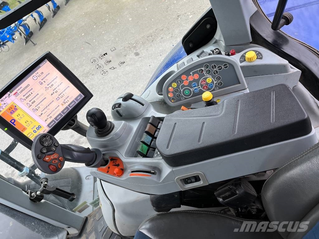 New Holland T 7.315 HD 트랙터