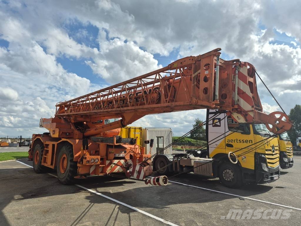 Tadano GR550EX (+ JIB 17m) Avtodvigala