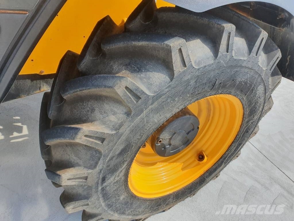 JCB 531-70 - BC25 Teleskoplæssere