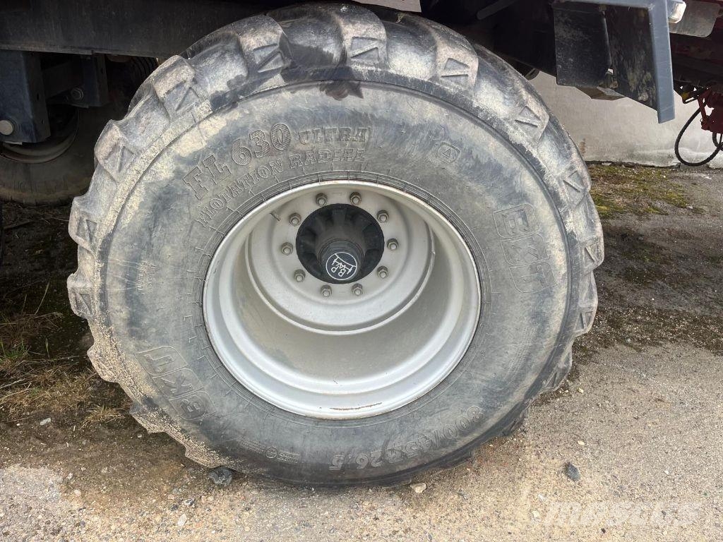 Pöttinger JUMBO 7210 COMBILINE Rimorchi autocaricanti