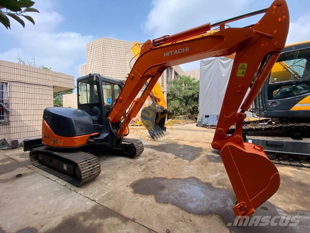 Hitachi ZX 65 U 履带挖掘机
