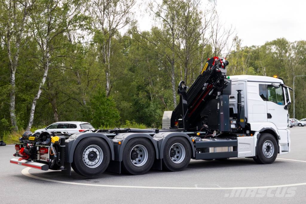 MAN TGS 35.520 8x4-4 BL CH شاحنات الرافعات