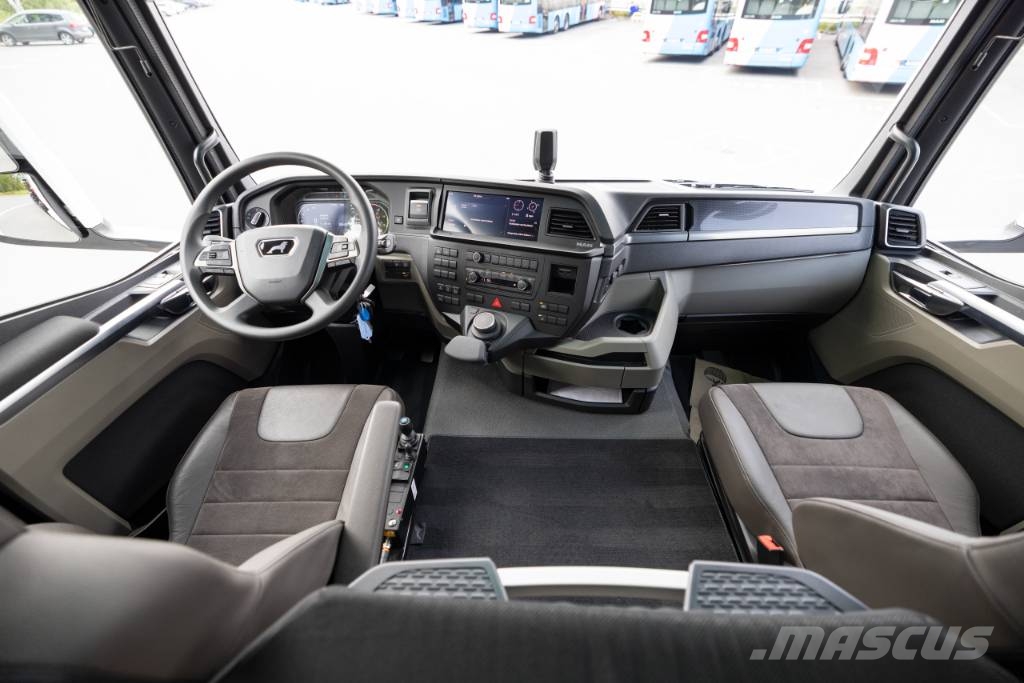 MAN TGS 35.520 8x4-4 BL CH شاحنات الرافعات