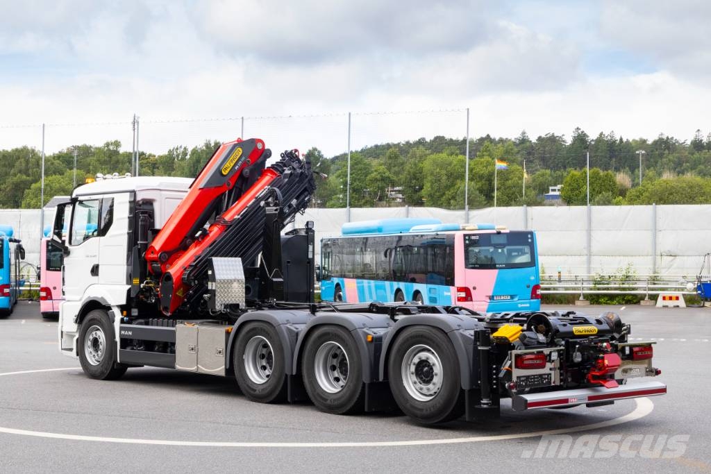 MAN TGS 35.520 8x4-4 BL CH شاحنات الرافعات