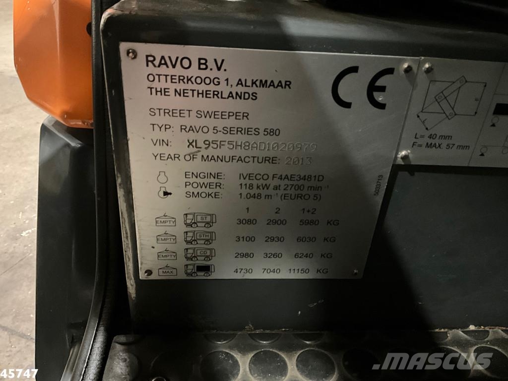 Ravo 580 with 3-rd brush Tänavapuhastusveokid