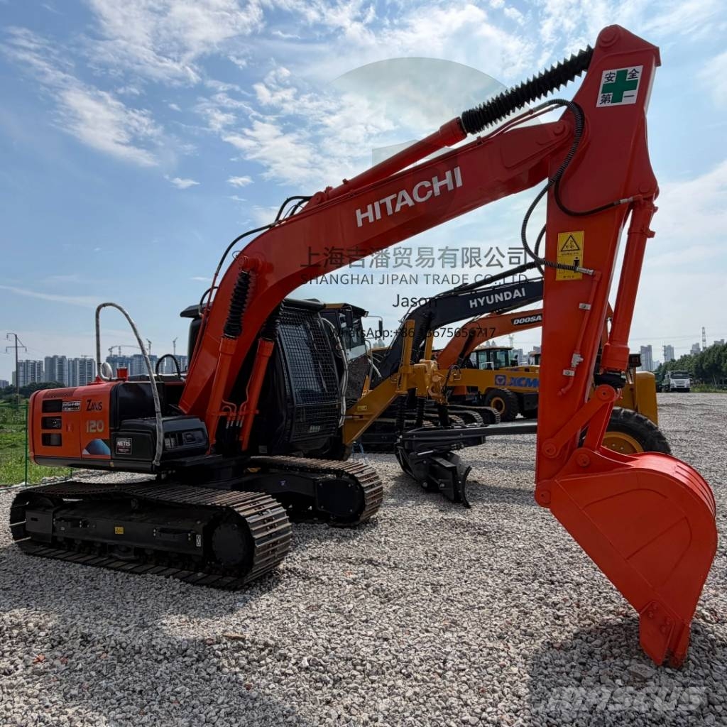 Hitachi ZX 120 Gravemaskiner på larvebånd