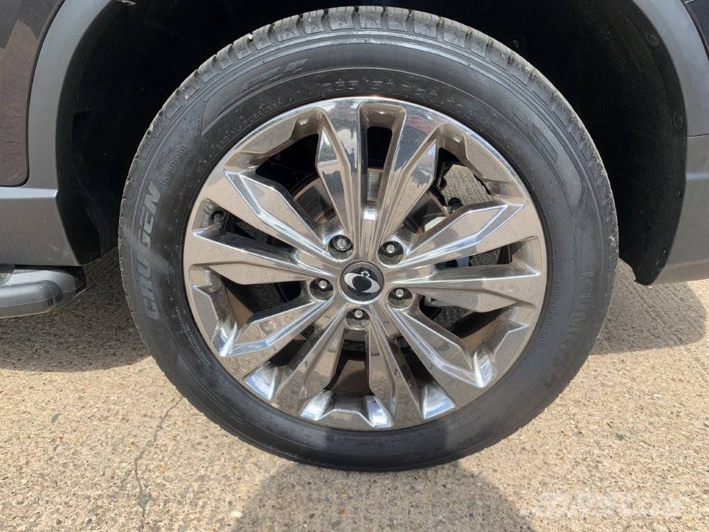 KGM REXTON 2.2 Automobili