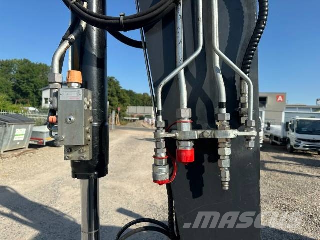 Terex / Schaeff TW 110 Mobilbagger 49.900 EUR / AC Ratiniai ekskavatoriai