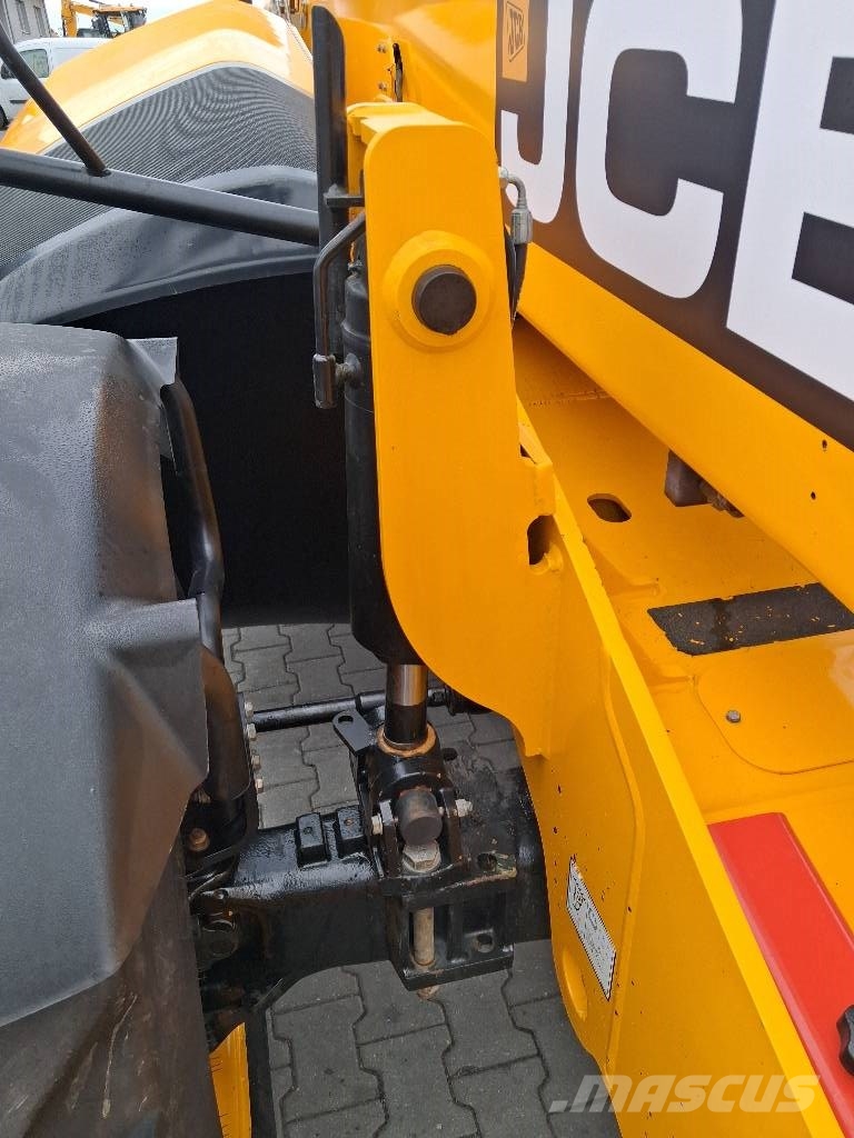 JCB 540-180 Hi Viz Телескопічні навантажувачі