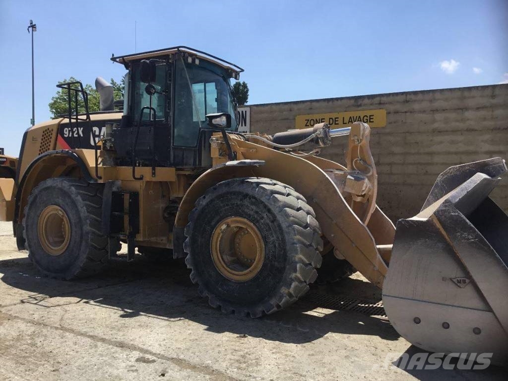 CAT 972 K Gumikerekes homlokrakodók