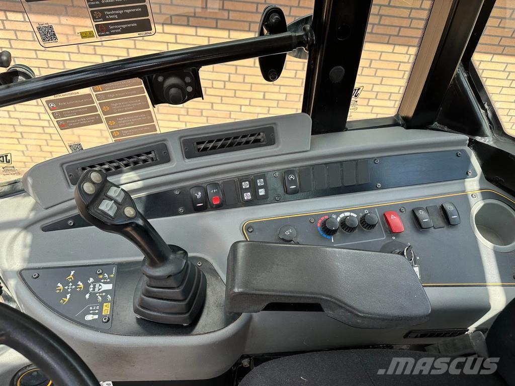JCB TM220 SV A Teleskopiska hjullastare