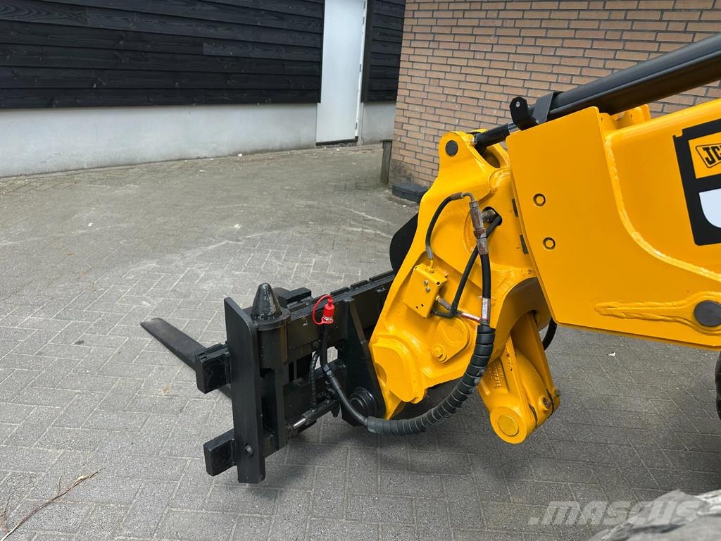 JCB TM220 SV A Teleskopiska hjullastare