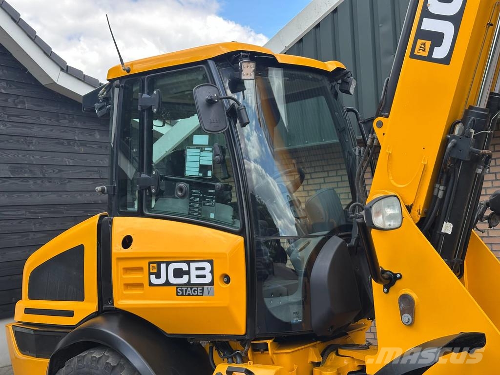 JCB TM220 SV A Teleskopiska hjullastare