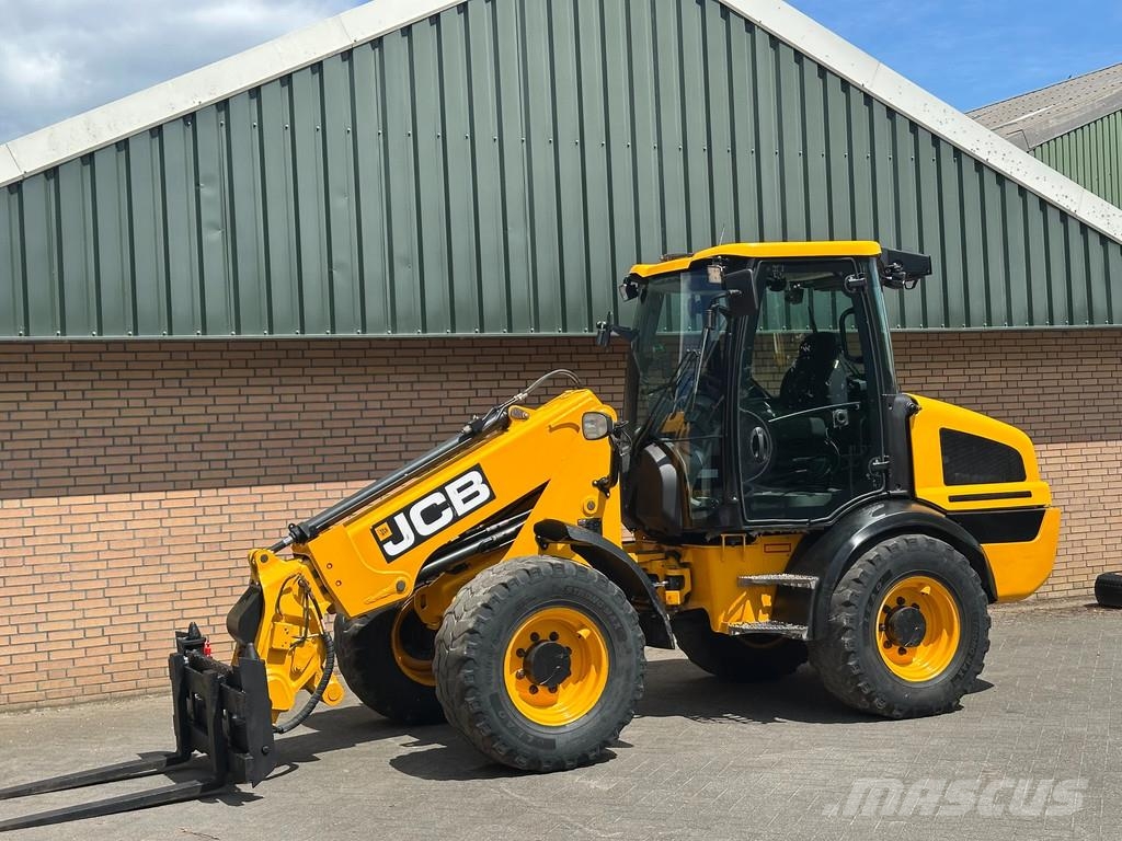 JCB TM220 SV A Teleskopiska hjullastare