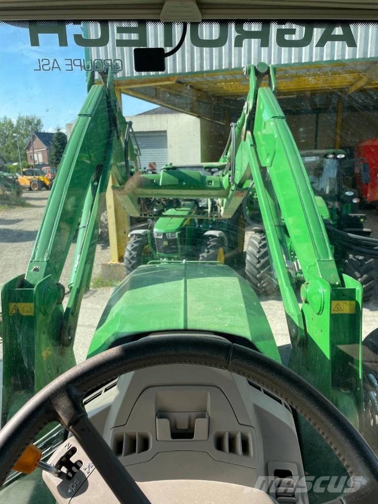 John Deere 6R 215 Трактори