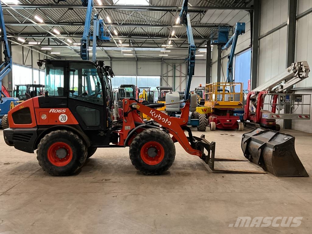 Kubota R 065 Radlader