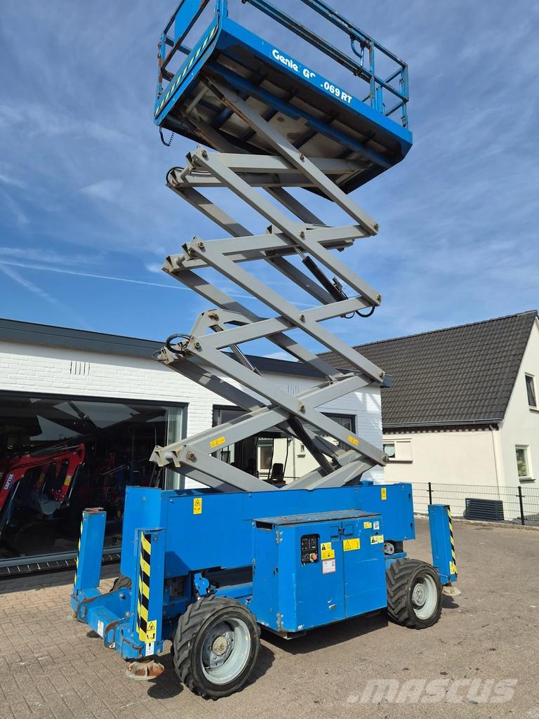 Genie Gs4069rt 4x4 schaarhoogwerker ruwterein Šķerveida pacēlāji