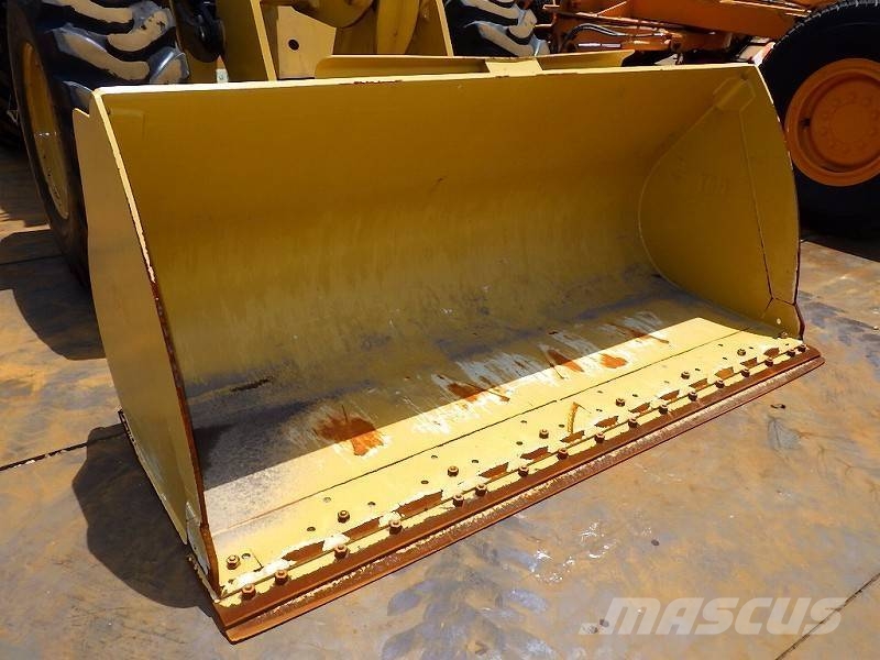 CAT 910M 輪胎式裝載機