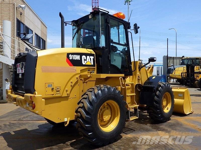CAT 910M 輪胎式裝載機