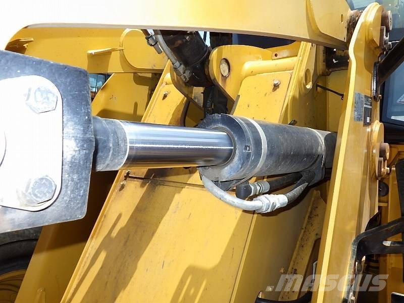 CAT 910M 輪胎式裝載機