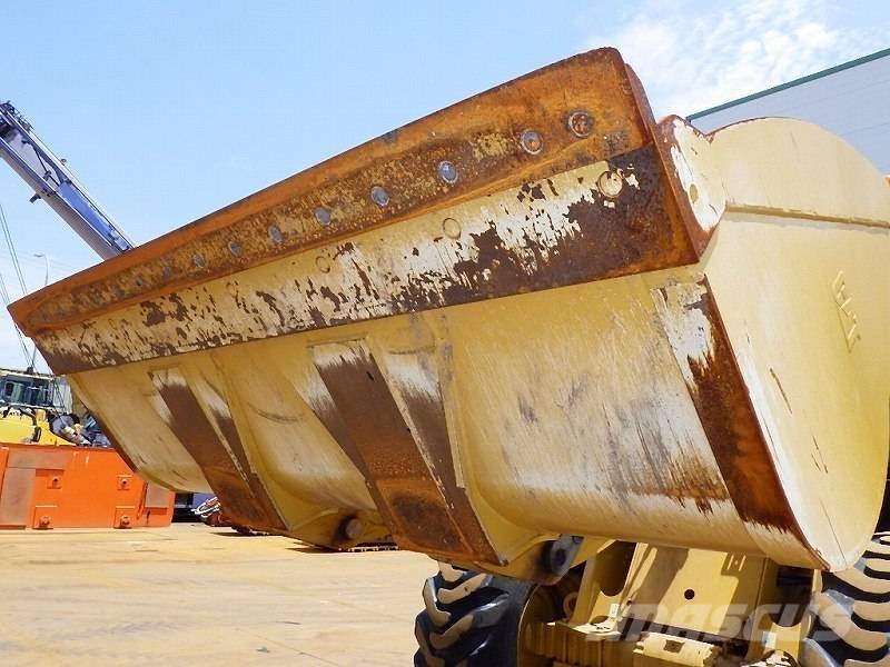 CAT 910M 輪胎式裝載機