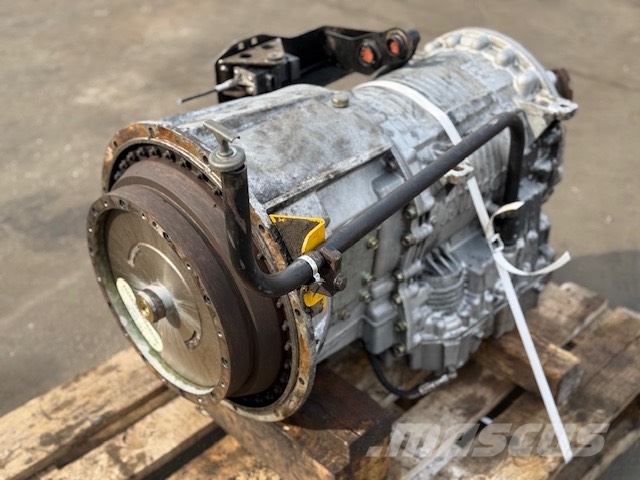 Bell B 25 ALLISON TRANSMISSION MD 3560 Transmissie