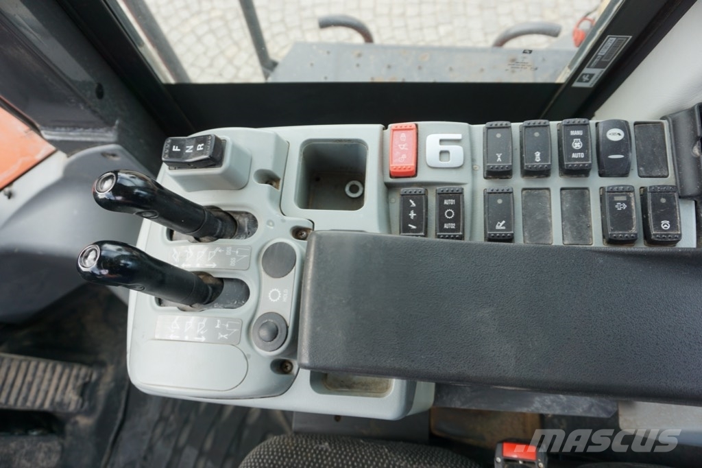 Hitachi ZW 310-6 Tekerlekli yükleyiciler
