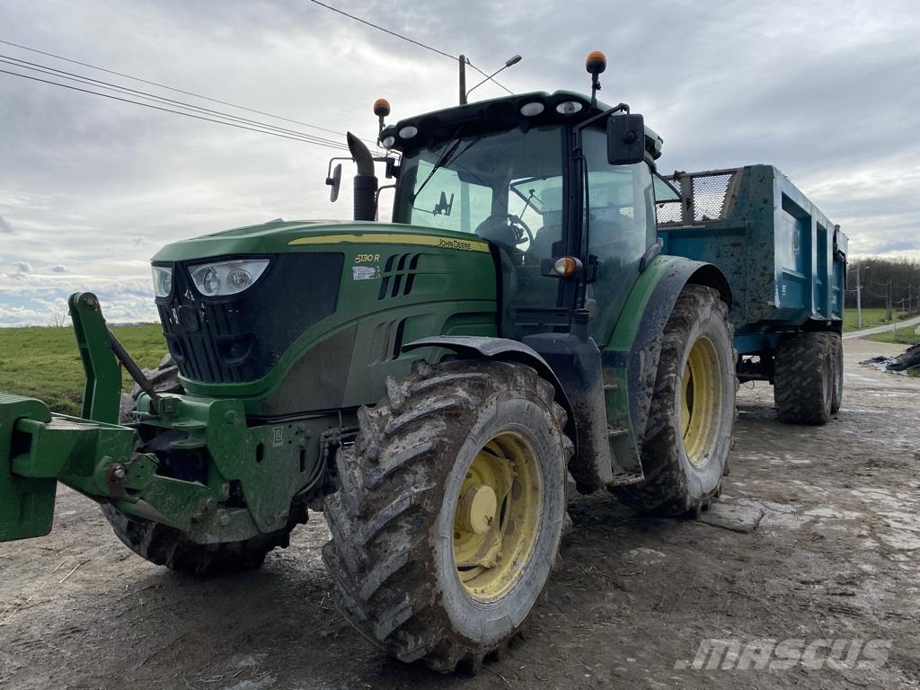 John Deere 6130R Traktori