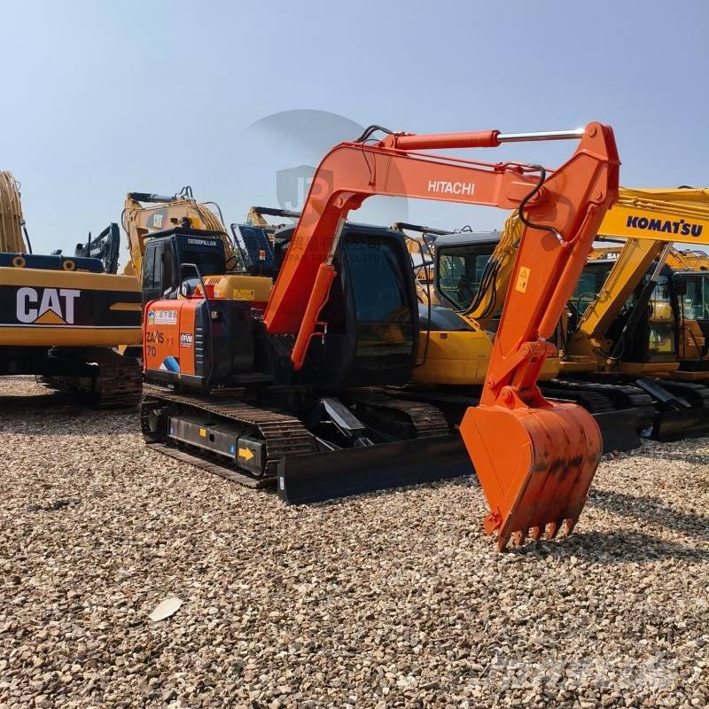 Hitachi ZX 70 Escavadeiras Midi 7t - 12t