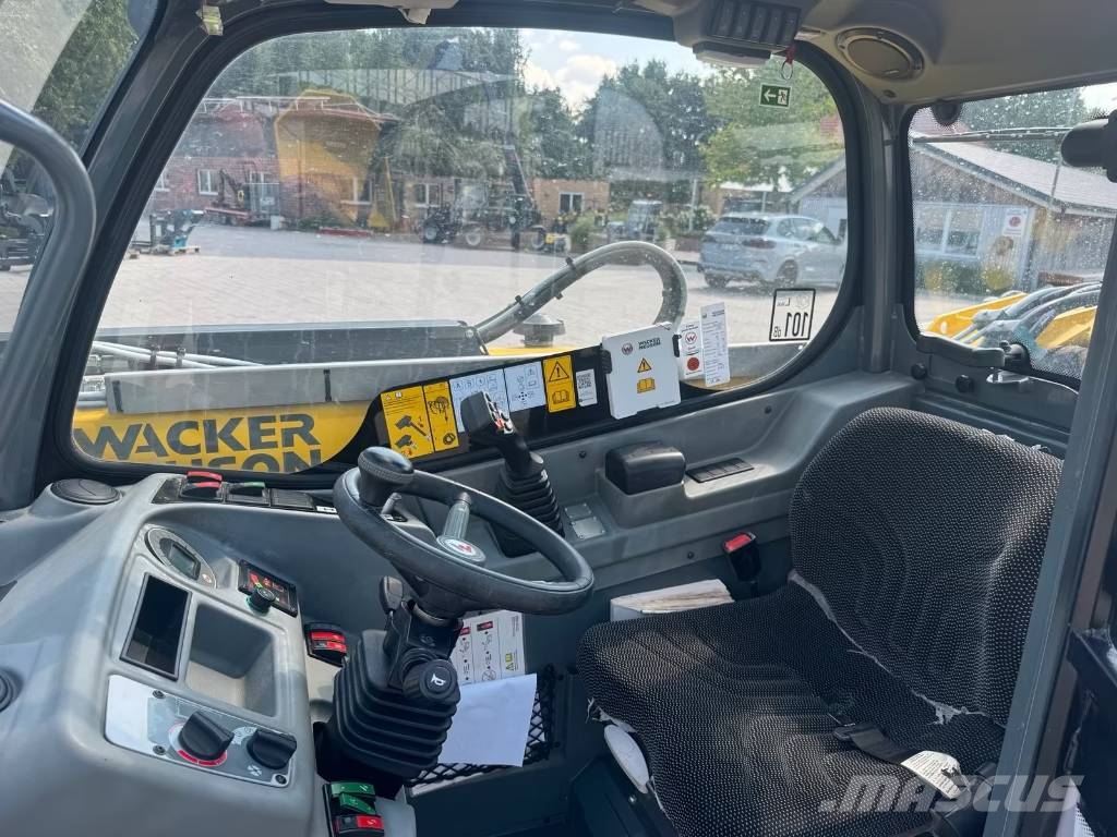 Wacker Neuson TH 522 Carretillas telescópicas