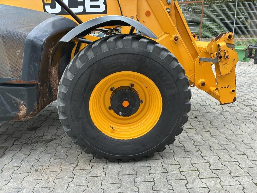 JCB 541-70 AGRI SUPER Teleszkópos rakodók