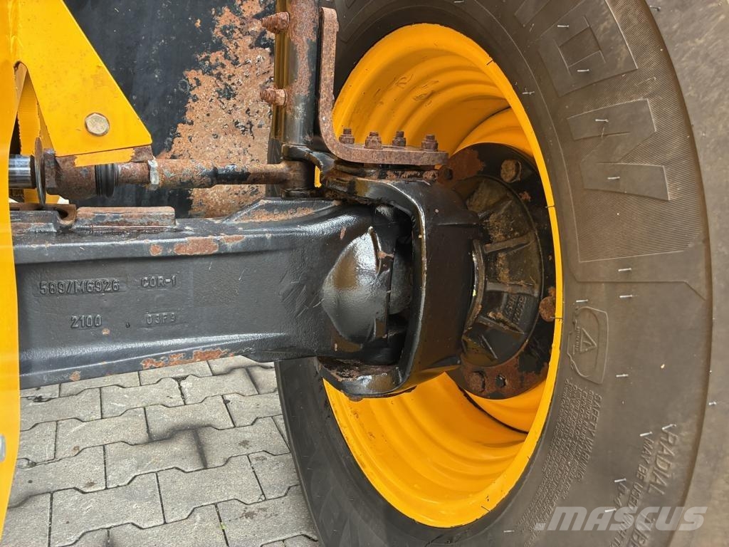 JCB 541-70 AGRI SUPER Teleszkópos rakodók