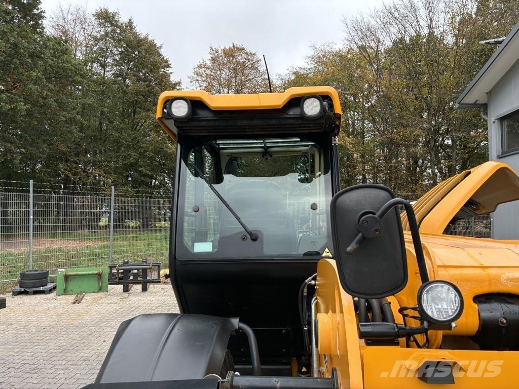 JCB 541-70 AGRI SUPER Teleszkópos rakodók