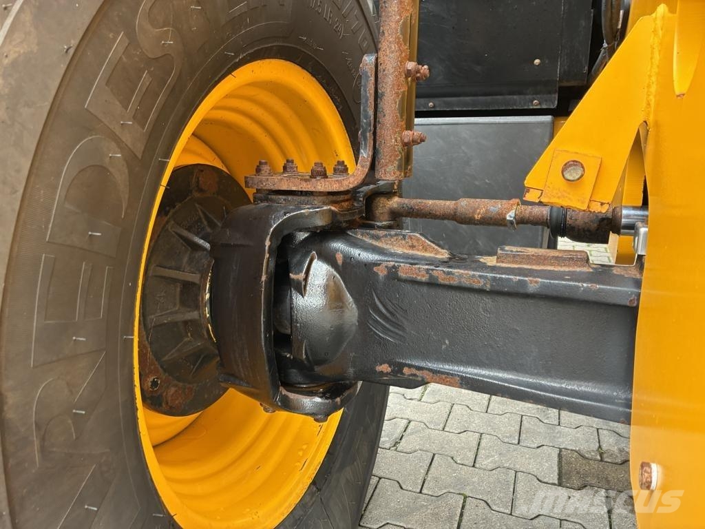 JCB 541-70 AGRI SUPER Teleszkópos rakodók