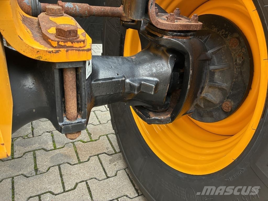 JCB 541-70 AGRI SUPER Teleszkópos rakodók
