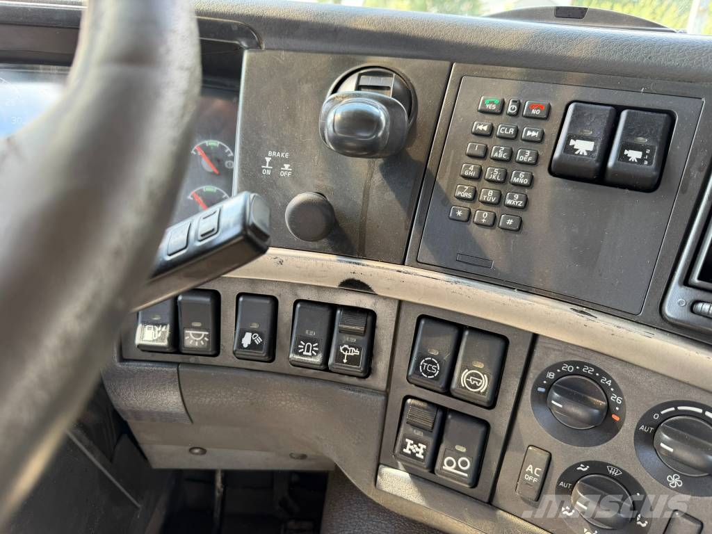 Volvo FM 12 420 Camiones elevadores de gancho