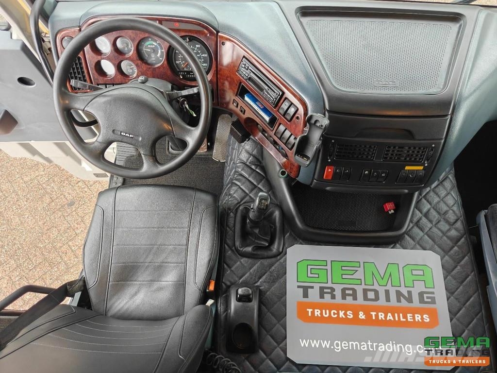 DAF XF95.430 FT 4x2 SpaceCab Euro2 - Manual Transmissi وحدات الجر