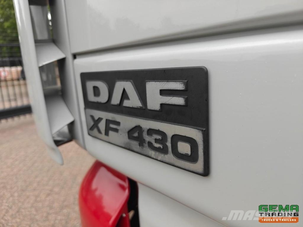 DAF XF95.430 FT 4x2 SpaceCab Euro2 - Manual Transmissi وحدات الجر