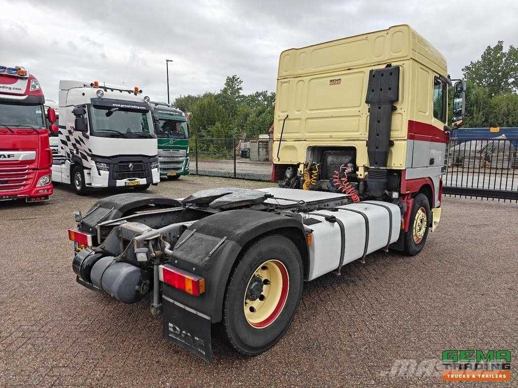 DAF XF95.430 FT 4x2 SpaceCab Euro2 - Manual Transmissi وحدات الجر