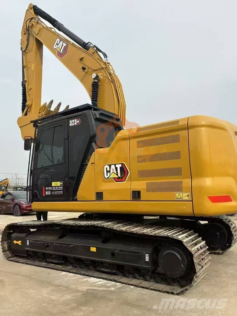 CAT 323 Bagri goseničarji
