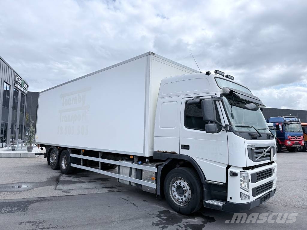 Volvo FM 330 6x2*4 Side opening 8.7 m Camiones con caja de remolque