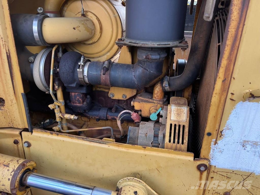 CAT D 5 N LGP Bouteurs sur chenilles
