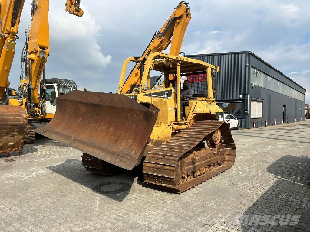 CAT D 5 N LGP Buldozer sobre oruga