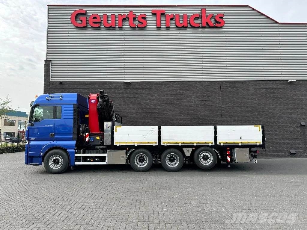 MAN TGX 33.560 8X4 TRIDEM + HMF 4020-K8 KRAAN/KRAN/CRA Автокранове