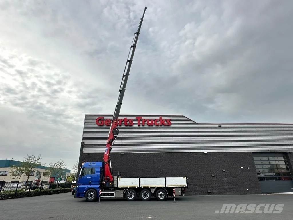 MAN TGX 33.560 8X4 TRIDEM + HMF 4020-K8 KRAAN/KRAN/CRA Автокранове
