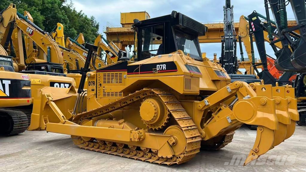 CAT D 7 R Bulldozer